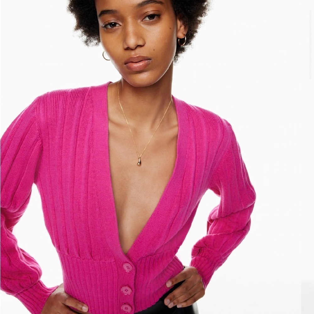 Wilfred | Aritzia Plunge Front Cardigan magenta bright pink deep V sweater XS